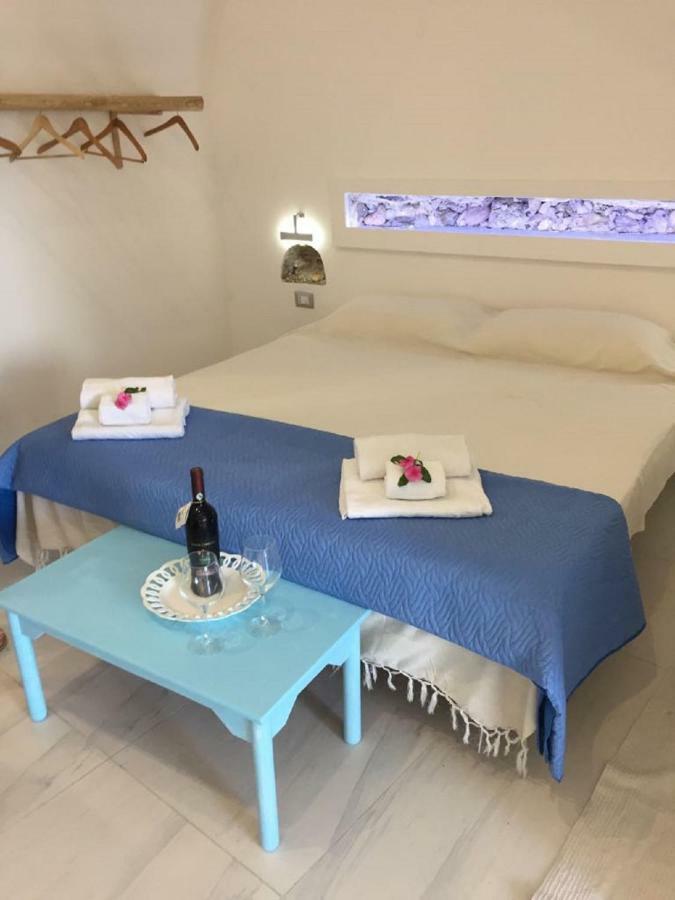 Suite Sul Mare Giardini Naxos Exterior foto